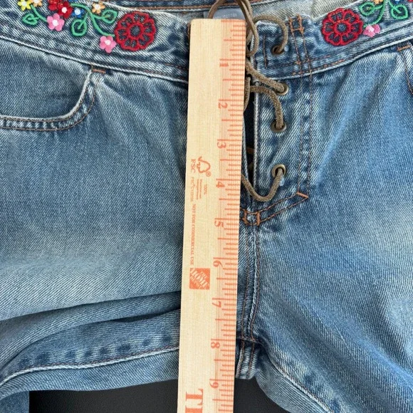 Y2K Hollister Boot Cut Flare Jeans Womens 8R Lace Up Fly Floral Embroidered RARE - Picture 10 of 16